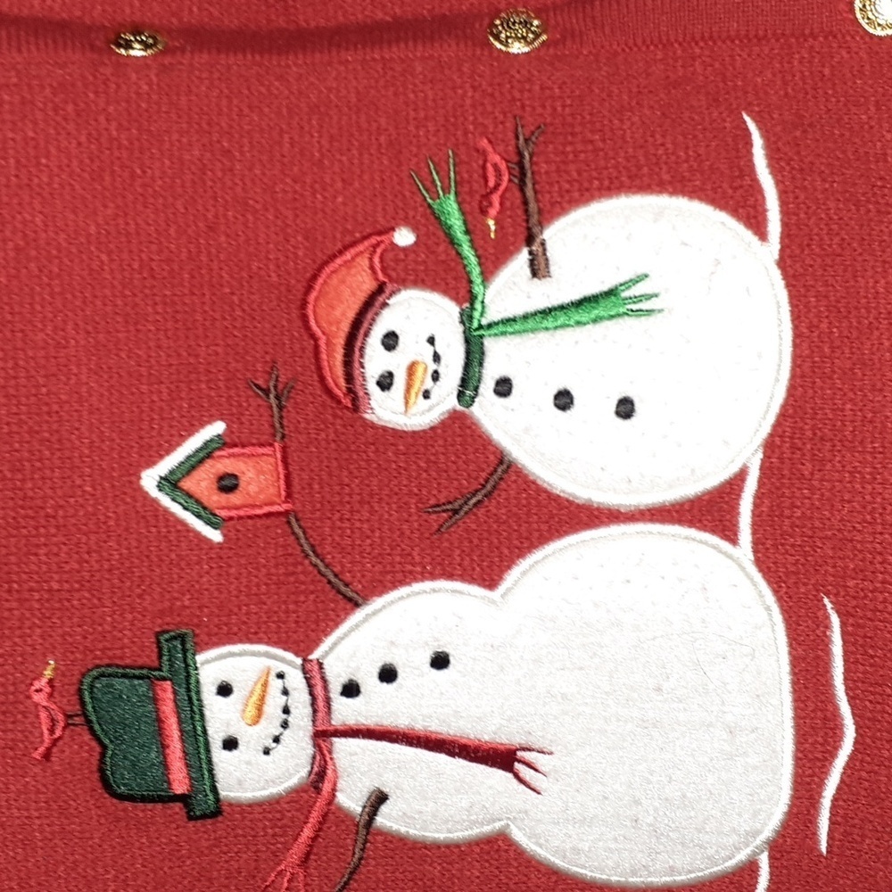 CHRISTMAS VEST! - Picture 2 of 6